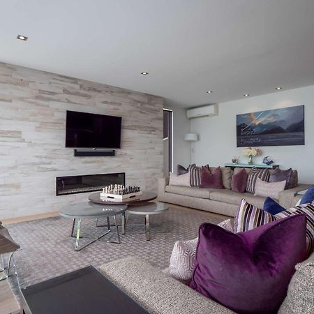 Papillon, A Relax It'S Done Luxury Holiday Home Queenstown Bagian luar foto