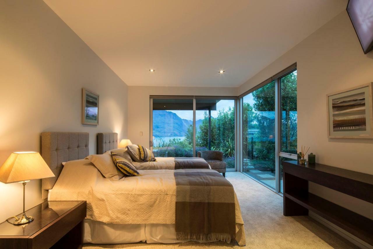 Papillon, A Relax It'S Done Luxury Holiday Home Queenstown Bagian luar foto