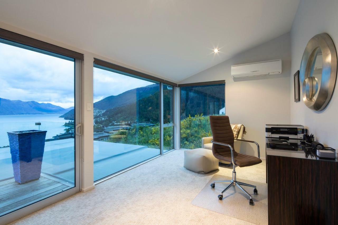 Papillon, A Relax It'S Done Luxury Holiday Home Queenstown Bagian luar foto