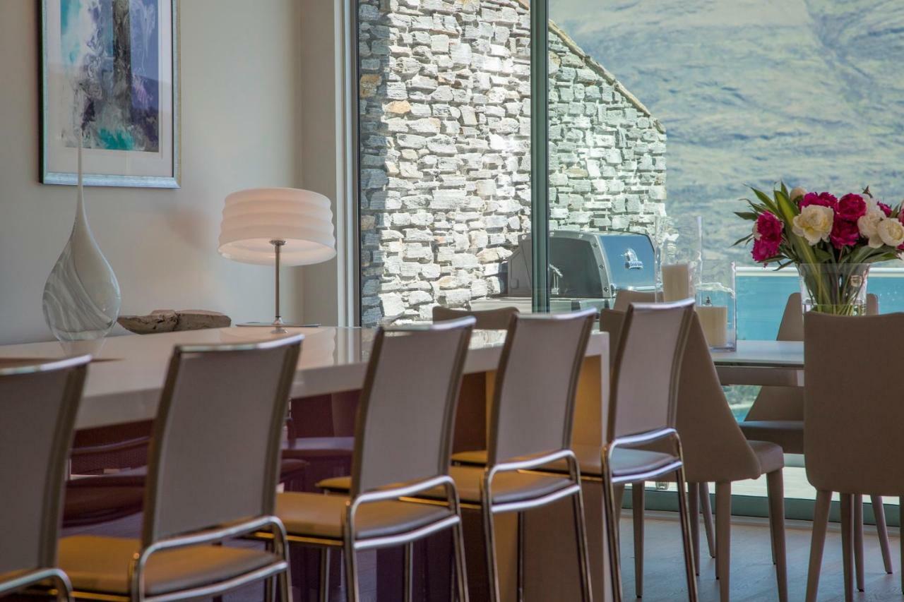 Papillon, A Relax It'S Done Luxury Holiday Home Queenstown Bagian luar foto